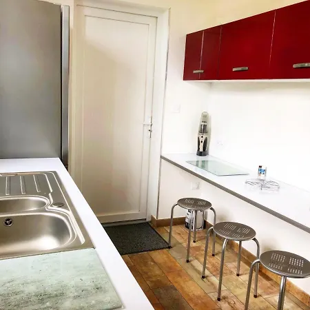 Apartamento Au Lit De Vin Saint-Sulpice-de-Faleyrens